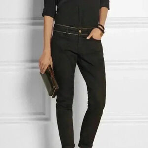 Frame Denim Le Garcon Black
Zipper Trim Jeans